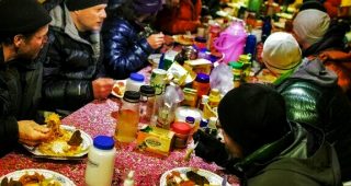 Bekal sehat dan praktis untuk mendaki gunung