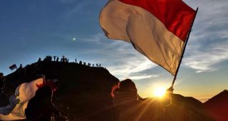 7 Gunung Indonesia yang Terkenal Sampai Mancanegara